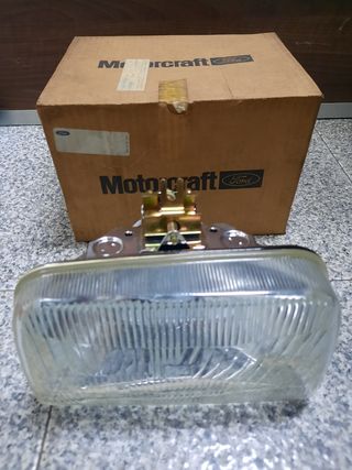 Faros y pilotos Ford