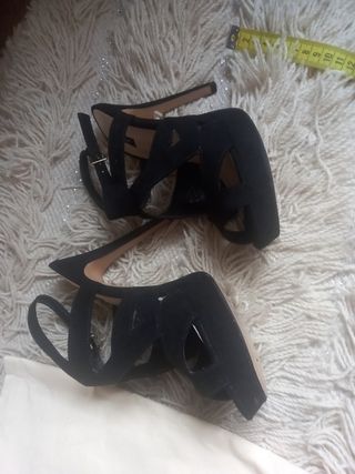 Sandalias de tacón Mango