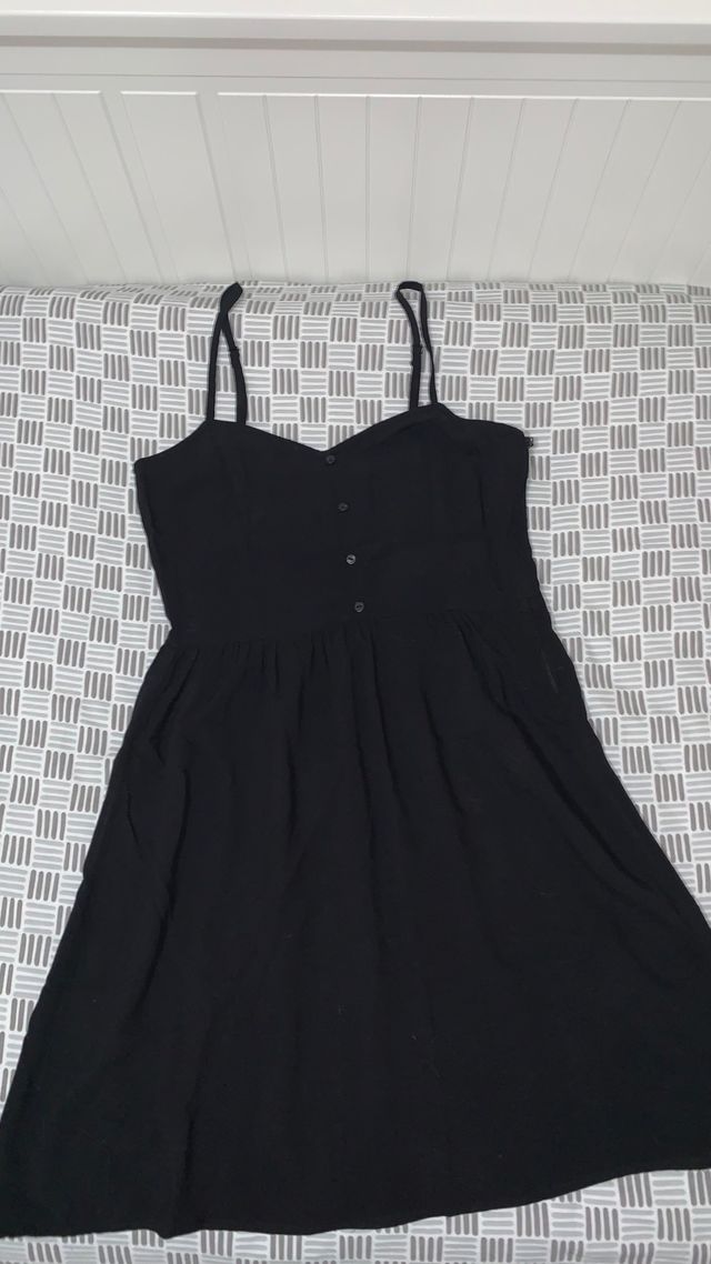 Vestido de verano negro