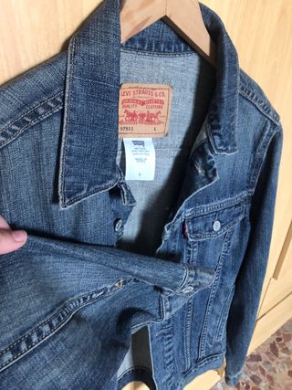 Cazadora Levis Nueva