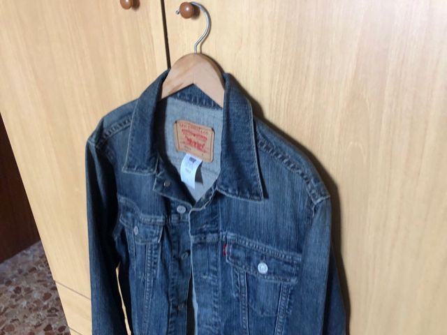 Cazadora Levis Nueva