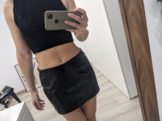 Falda negra Zara