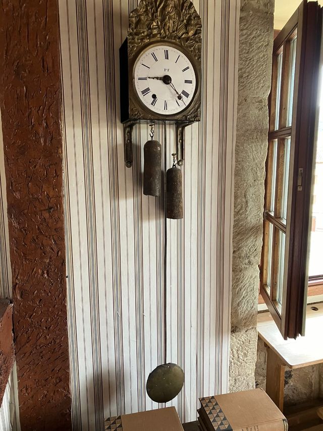 Relógio de Parede Antigo