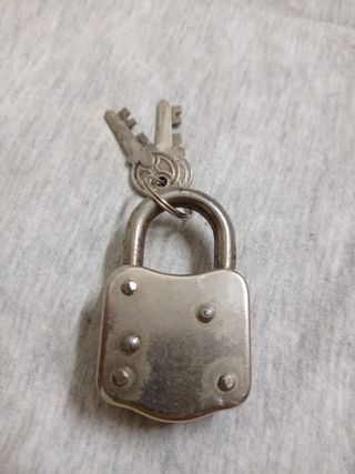 Antiguo candado🔒 UCE n
