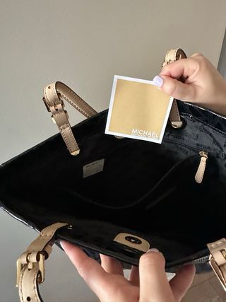 Michael Kors Jet Set Logo Tote Negro