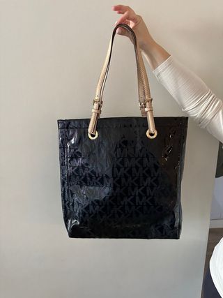Michael Kors Jet Set Logo Tote Negro