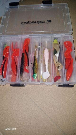 Lote de señuelos de pesca