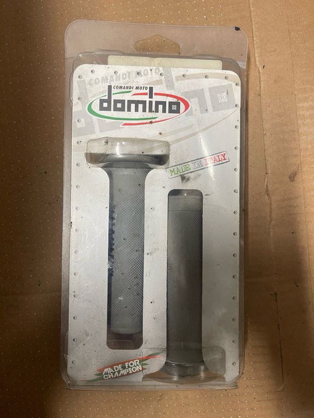 Manopole domino moto