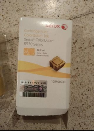 Xerox Color qube 8570 Series. Color amarillo.