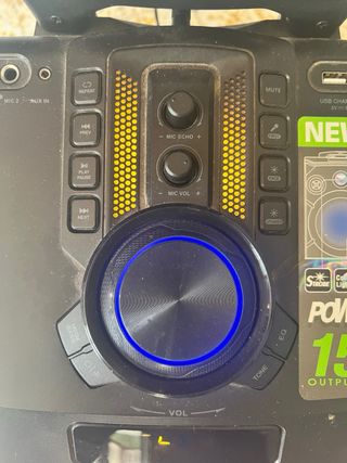 Altavoz grande portatil