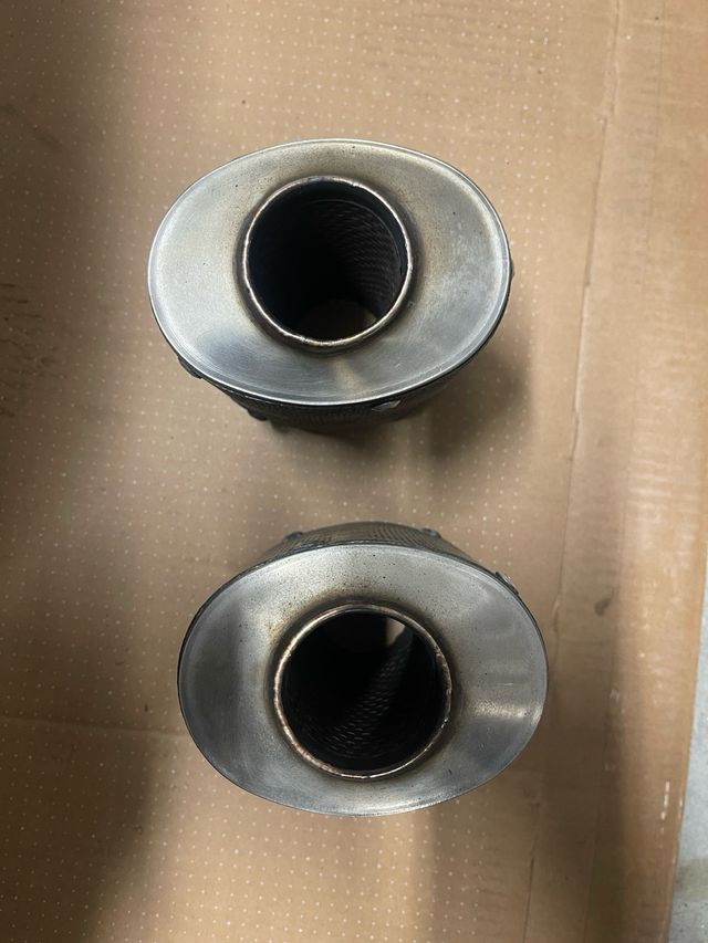 Terminali auto moto carbonio