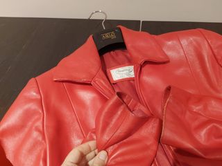 Chaqueta piel roja mujer