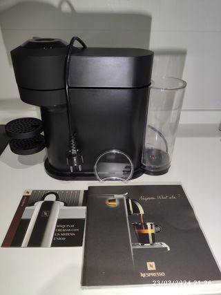 Cafetera cápsulas Nespresso Vertuo