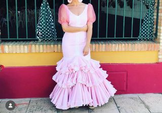 Vestido de flamenca rosa