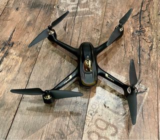 DRON HUBSAN