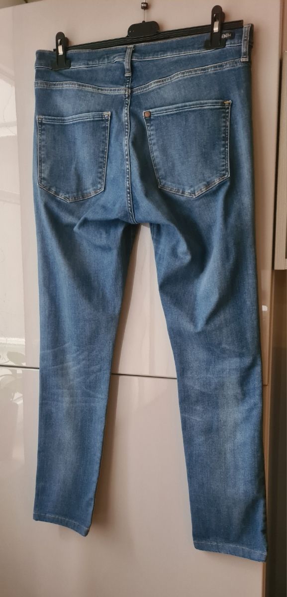 Jeans indossata pochissimo