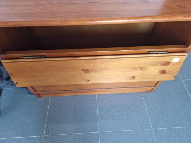 escritorio de madera