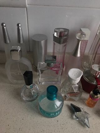 Bottiglie di profumo