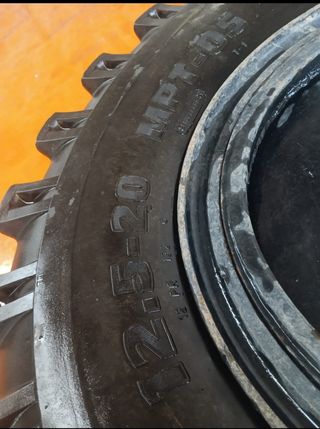 Juego de ruedas unimog 