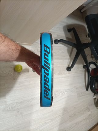 Pala de padel Bullpadel DZERO