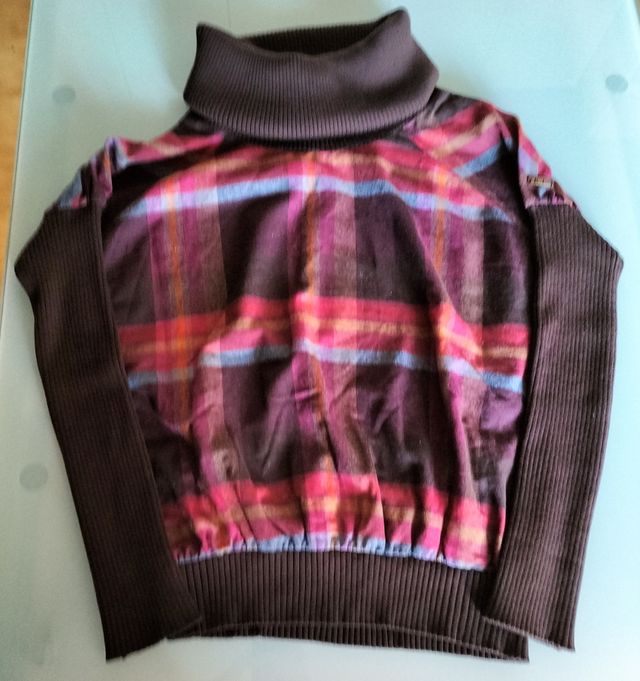 Maglia collo alto sciallato