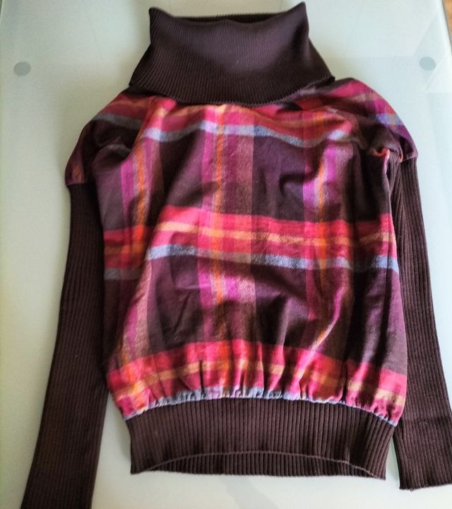 Maglia collo alto sciallato