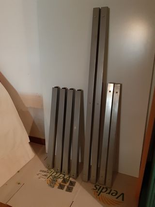 Mesa grande acero y cristal blanco