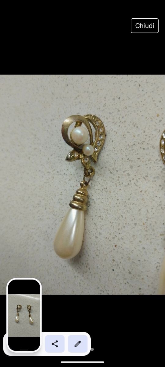 Orecchini pendenti con perla