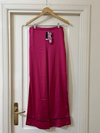 Pantalón satinado BARBIE ZARA Talla M