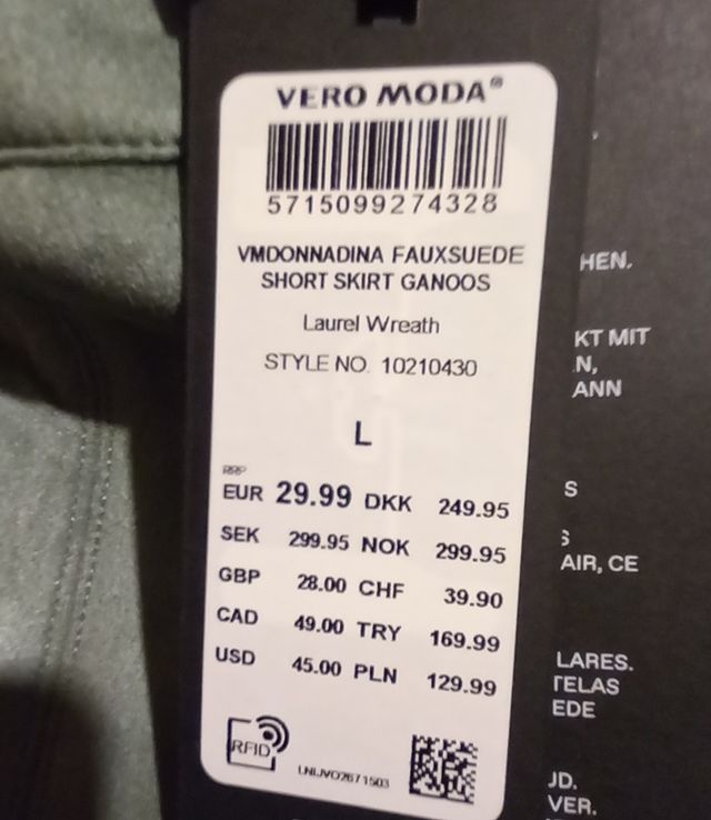 Minigonna in finta pelle scamosciata