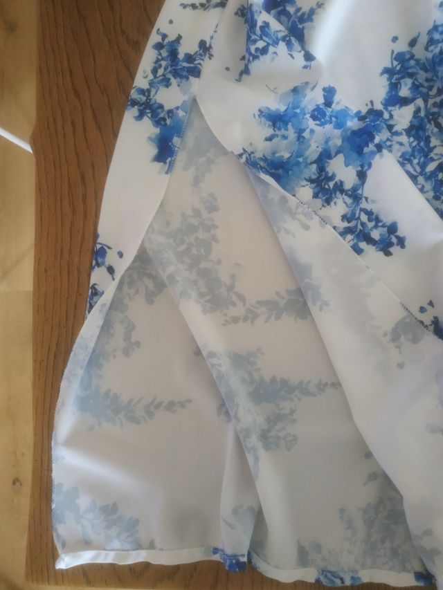 Vestito casual a fiori bianco-blue 10% descuento