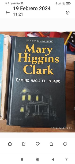 Libro Caminó hacia el pasado
