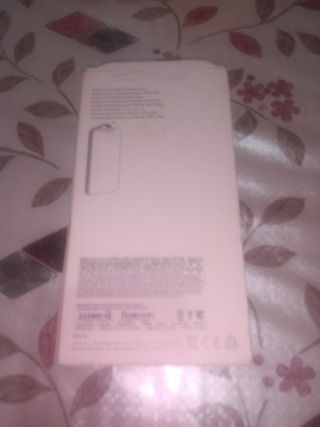 Funda iphone 14 pro máx sin estrenar