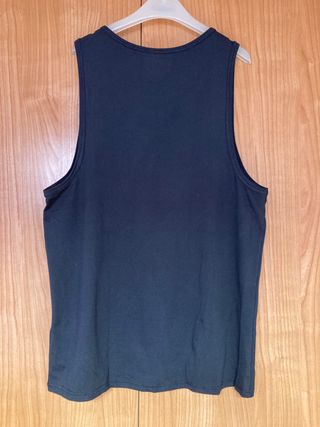 Camiseta tirantes orgullo. Perfil solidario