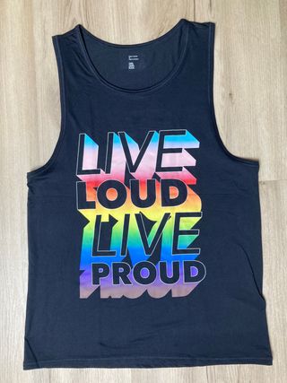 Camiseta tirantes orgullo. Perfil solidario