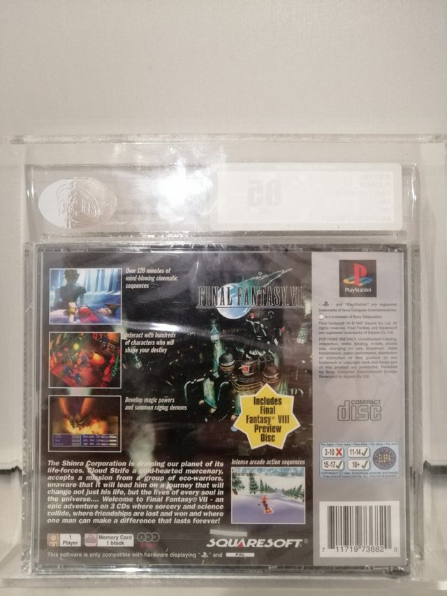FINAL FANTASY VII PS1 PAL 85 kg Platino precintado