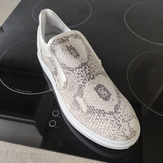 Sneakers donna con elastico