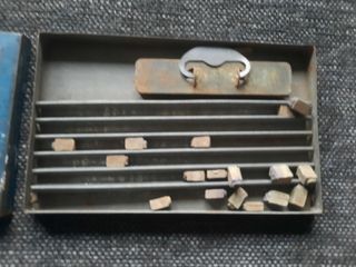 Antigua caja imprenta la mondiale