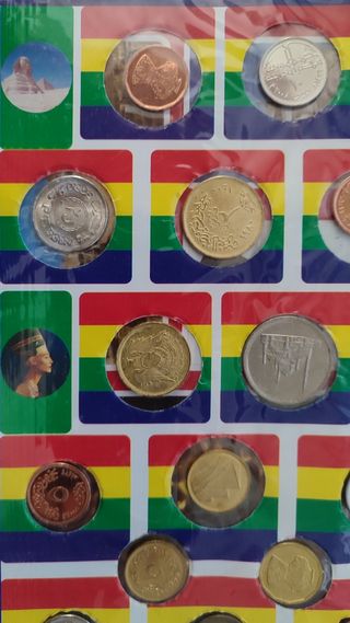 Estuche Monedas Egipto 