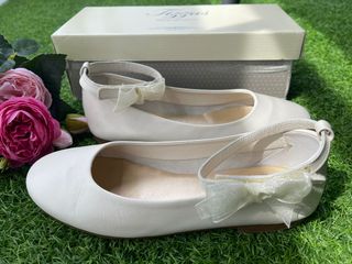 Zapatos bailarinas niña Tizzas. Núm 35