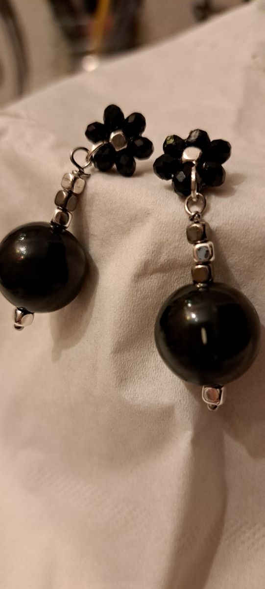 Orecchini fatti a mano 