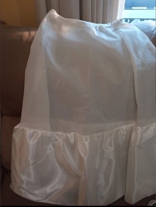 Vestido de comunión con accesorios.