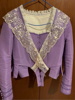 Traje de fallera color malva