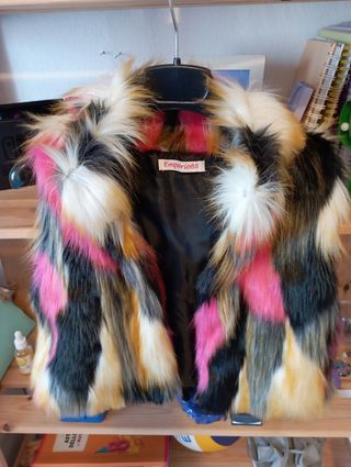 Chaleco Niña. Made in Italy