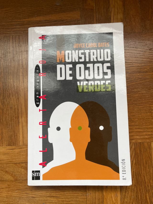 Monstruo de ojos verdes