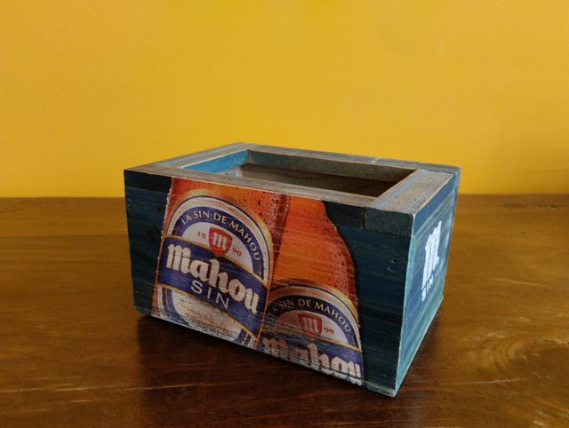Cajas de madera Mahou