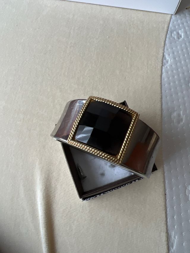 pulsera que se adapta a cualquier muñeca