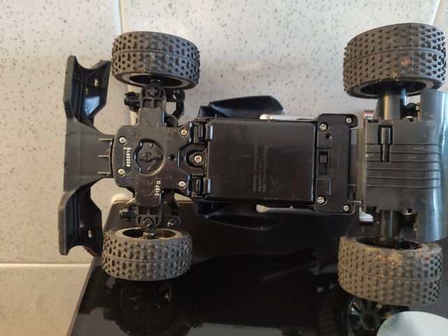 Carros de controlo de rádio