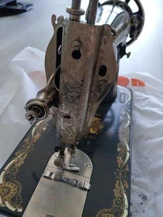 Maquina de coser singer