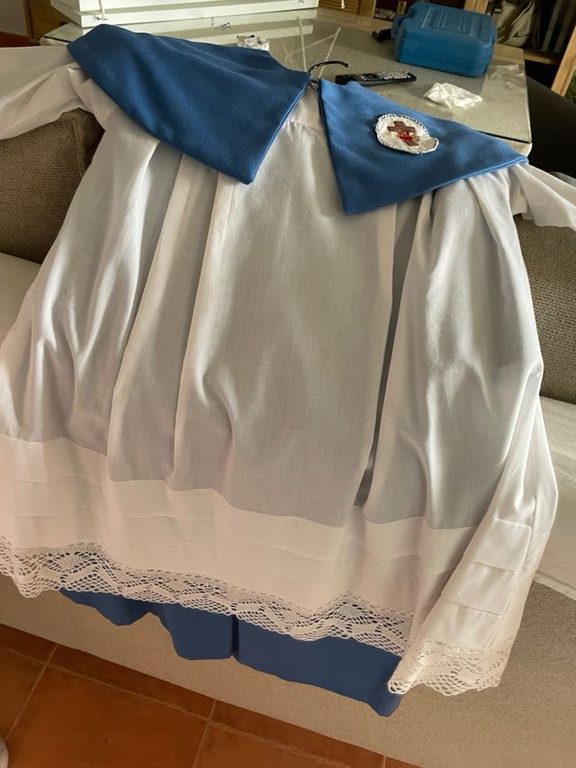 vesrtidura de la hiniesta tunica